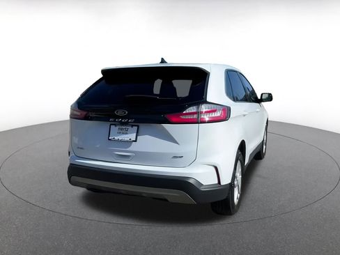 Used 2023 Ford Edge SEL image 14