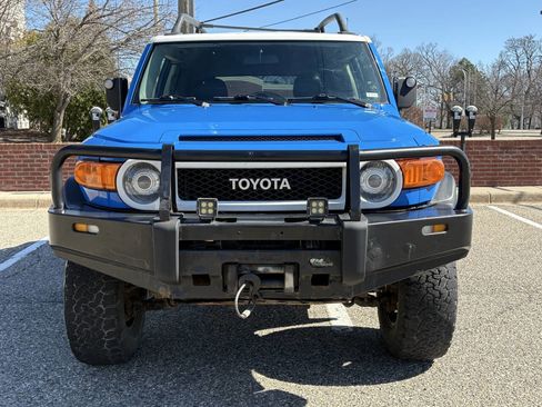 Used 2007 Toyota FJ Cruiser 4WD image 5