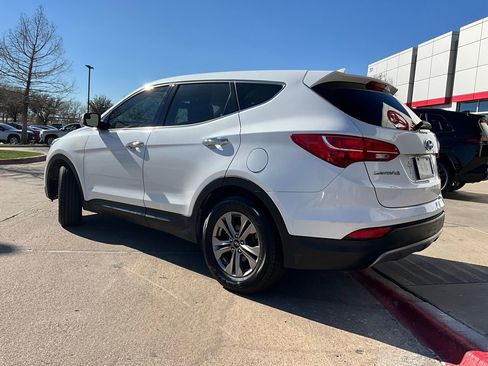 Used 2016 Hyundai Santa Fe Sport image 8