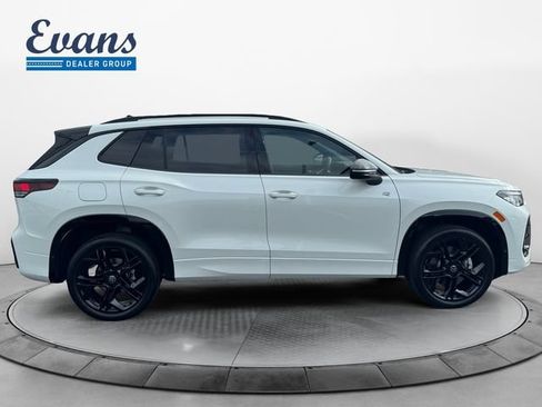 New 2026 Volkswagen Tiguan SE R-Line AWD/4WD image 8