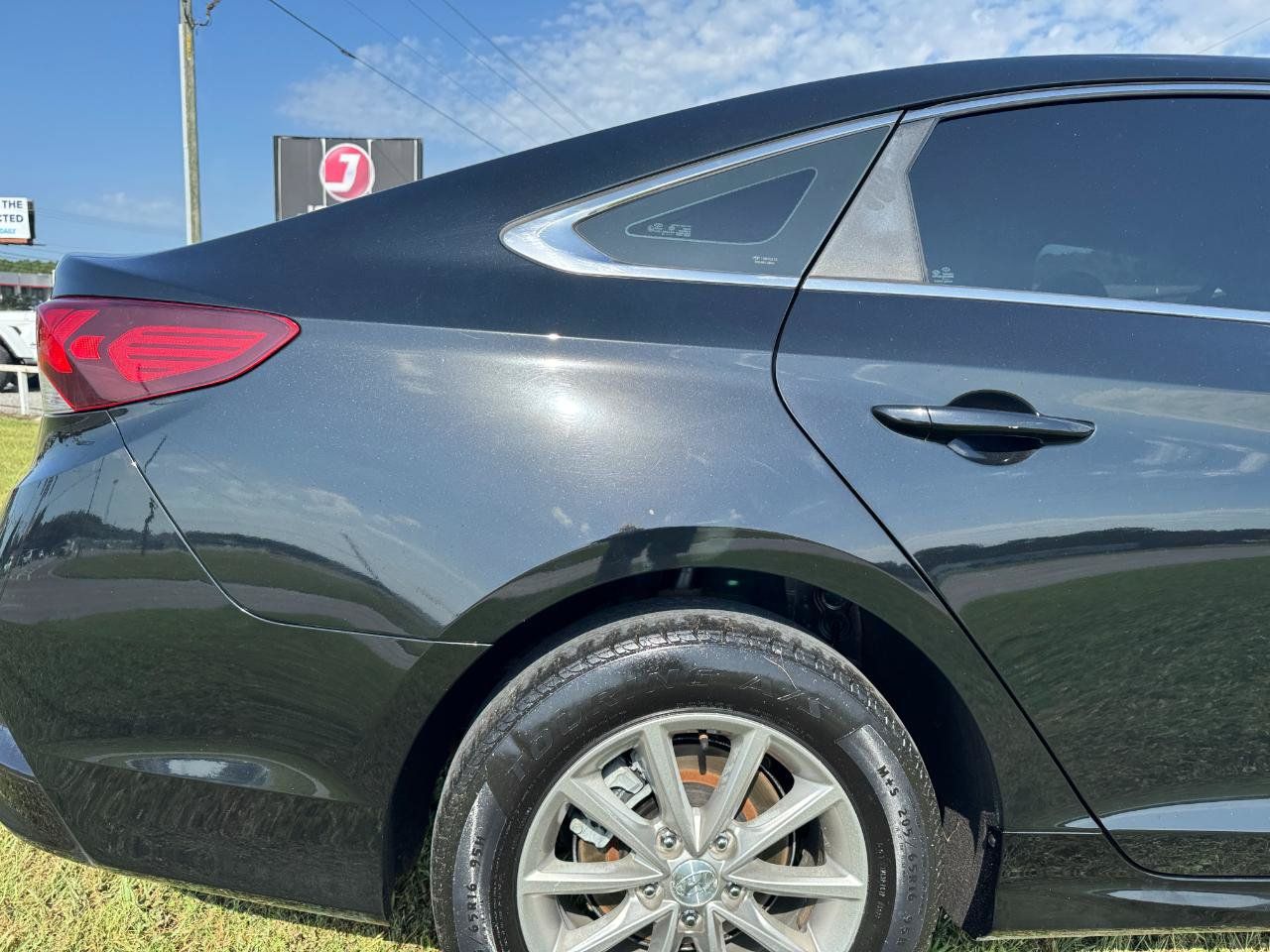 Used 2019 Hyundai Sonata SE FWD image 9