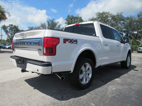 Used 2018 Ford F150 Platinum w/ Equipment Group 701A Luxury AWD/4WD image 5