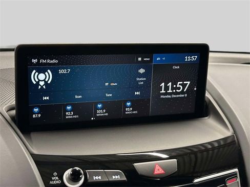 Used 2025 Acura RDX SH-AWD image 24