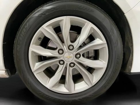 Used 2021 Chevrolet Malibu LT FWD image 28