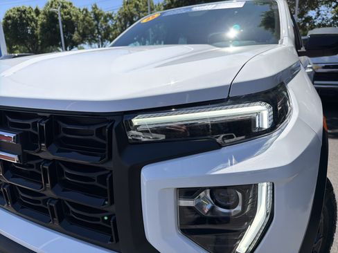 Used 2023 GMC Canyon Elevation w/ Convenience Package image 6