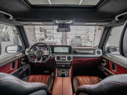 Used 2022 Mercedes-Benz G 63 AMG 4MATIC image 26