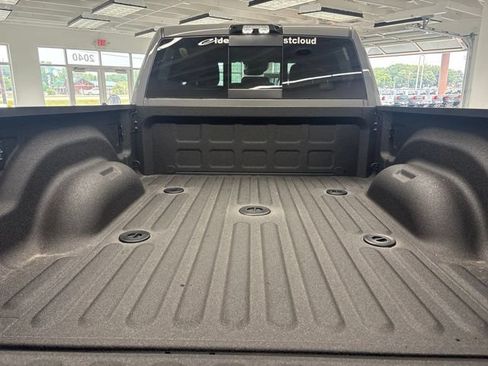 New 2026 RAM 3500 Big Horn AWD/4WD image 7