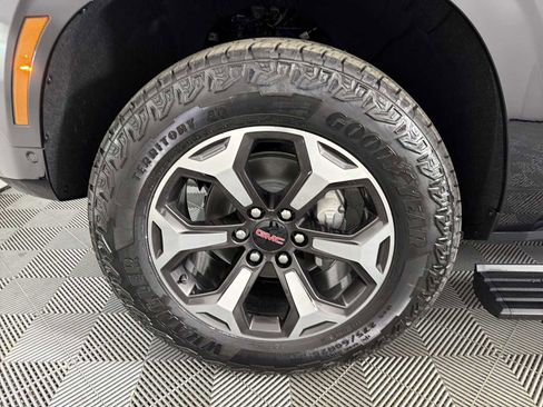 New 2026 GMC Yukon XL AT4 Ultimate image 10