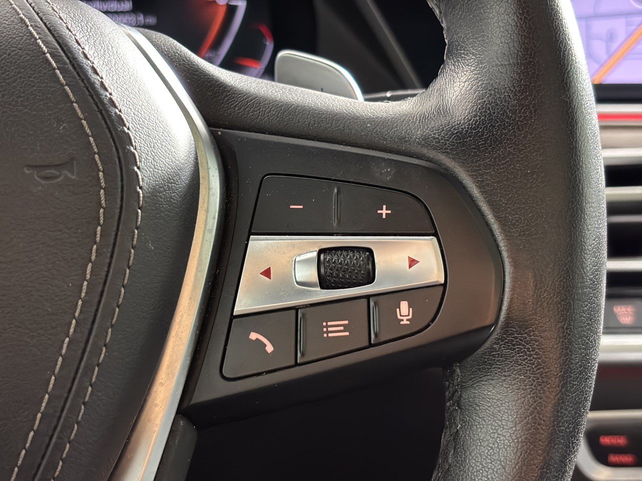 Used 2021 BMW X5 sDrive40i w/ Executive Package RWD image 19