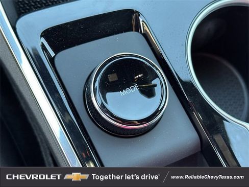 New 2026 Chevrolet Equinox LT w/ Convenience Package II image 22