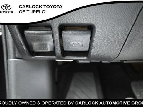 Used 2025 Toyota RAV4 XLE w/ Convenience Package FWD image 23