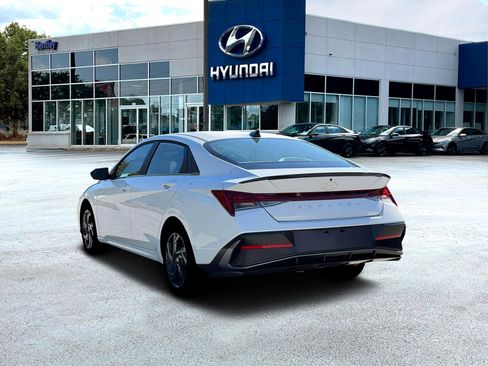 New 2026 Hyundai Elantra SEL Sport Premium image 5