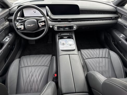 Used 2025 Genesis G90 3.5T image 20
