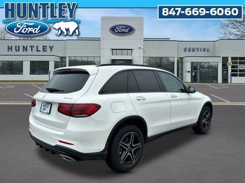 Used 2022 Mercedes-Benz GLC 300 4MATIC image 5