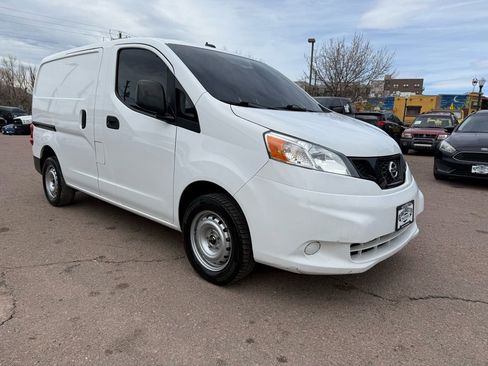Used 2021 Nissan NV200 S w/ Back Door Glass Package image 1