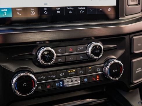 Used 2026 Ford F450 Lariat w/ FX4 Off-Road Package image 66