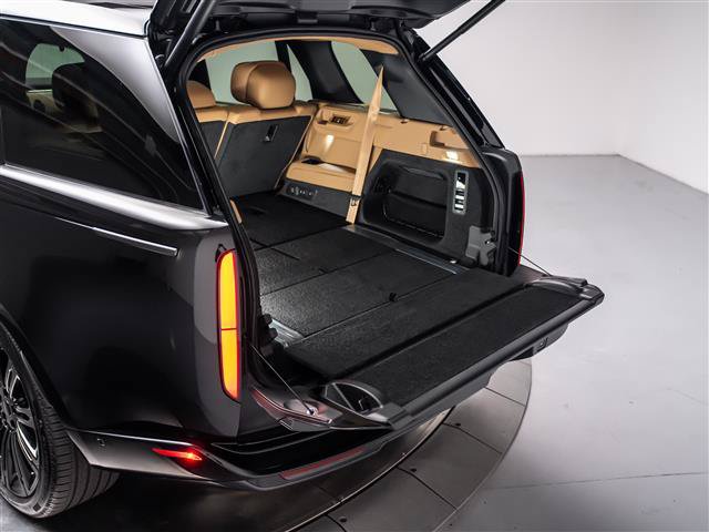 New 2026 Land Rover Range Rover Long Wheelbase Autobiography AWD/4WD image 33