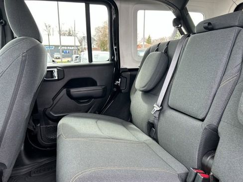 Used 2025 Jeep Wrangler Unlimited Sport S 4xe AWD/4WD image 26