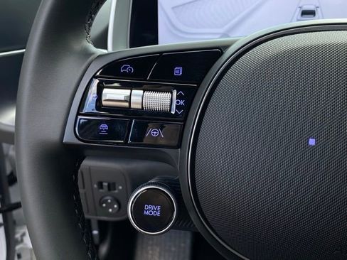 Used 2025 Hyundai Ioniq 6 SE image 15