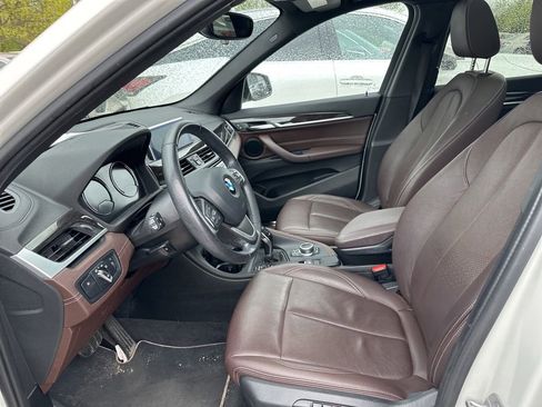 Used 2020 BMW X1 xDrive28i w/ Premium Package AWD/4WD image 5