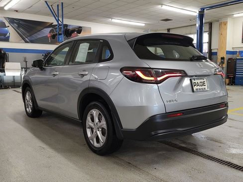 Used 2023 Honda HR-V LX image 26