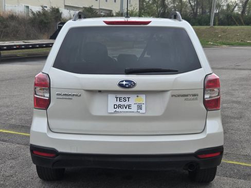 Used 2015 Subaru Forester 2.5i Premium w/ All-Weather Package AWD/4WD image 6