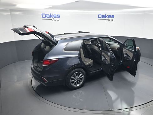 Used 2019 Hyundai Santa Fe XL SE w/ SE Premium Package 02 FWD image 59