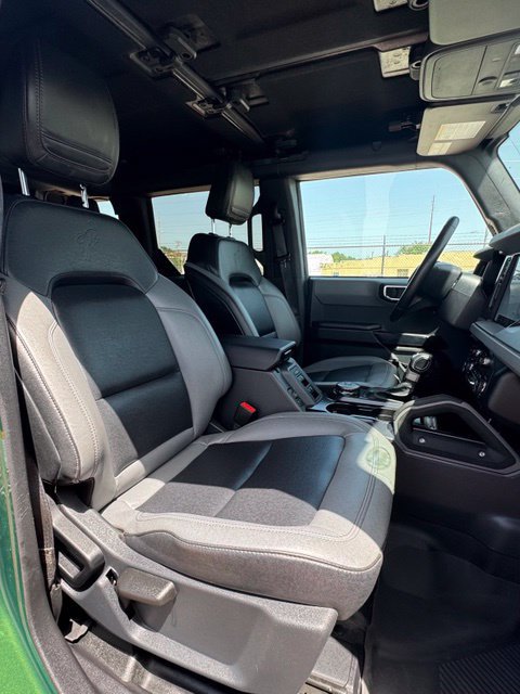 Used 2024 Ford Bronco Big Bend w/ Sasquatch Package AWD/4WD image 14