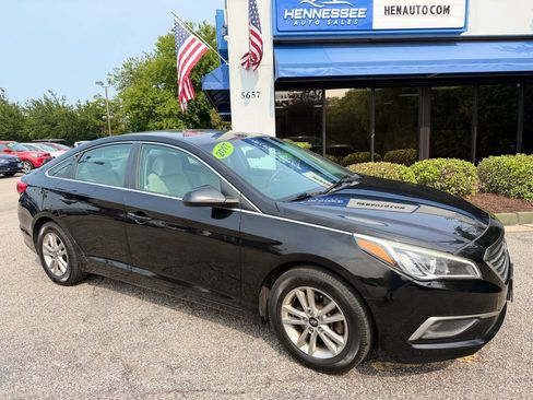 Used 2017 Hyundai Sonata SE FWD image 18