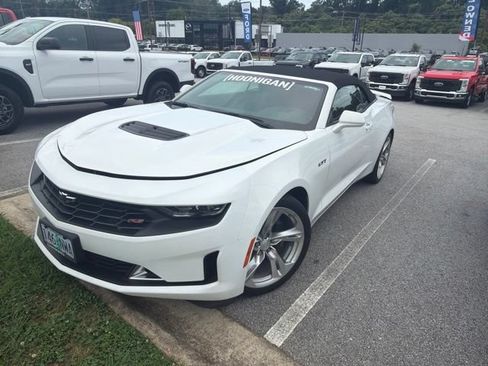 Used 2023 Chevrolet Camaro LT w/ RS Package RWD image 4