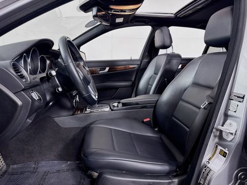 Used 2014 Mercedes-Benz C 250 Sport image 20