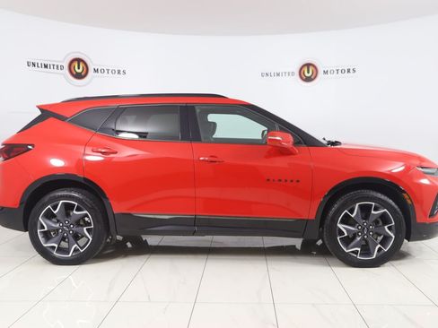 Used 2019 Chevrolet Blazer RS w/ LPO, Floor Liner Package FWD image 2