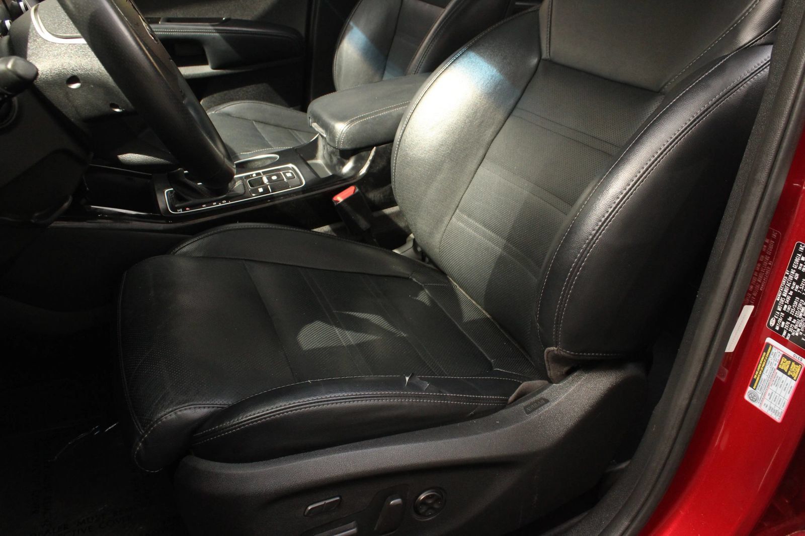 Used 2019 Kia Sorento SX FWD image 17
