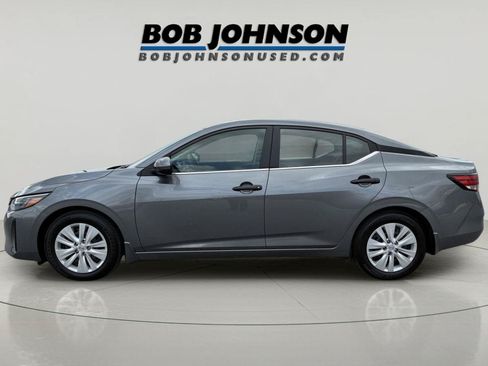 Used 2024 Nissan Sentra S FWD image 6