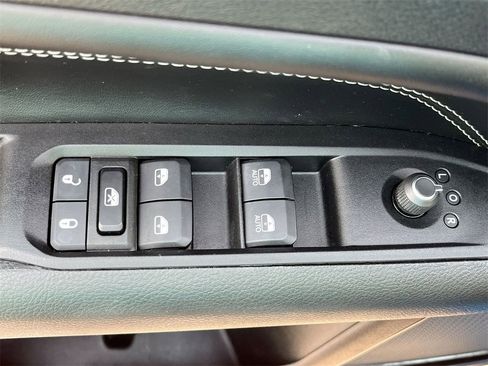 Used 2022 Jeep Compass Altitude image 14