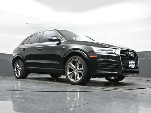 Used 2018 Audi Q3 2.0T Premium Plus w/ Premium Plus Package AWD/4WD image 44