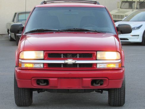 Used 2003 Chevrolet Blazer LS w/ Preferred Equipment Group AWD/4WD image 4