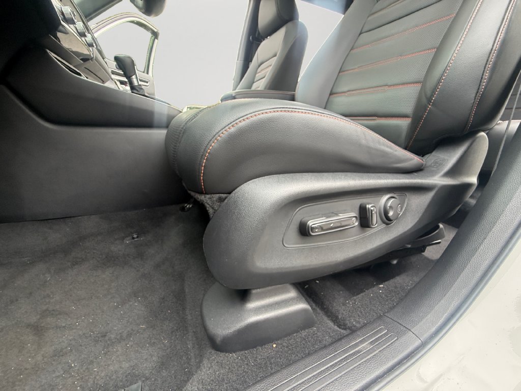 Used 2025 Honda CR-V Sport Touring image 23