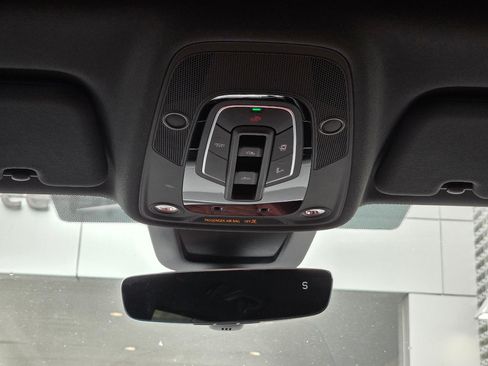 New 2026 Audi SQ8 Premium Plus AWD/4WD image 17