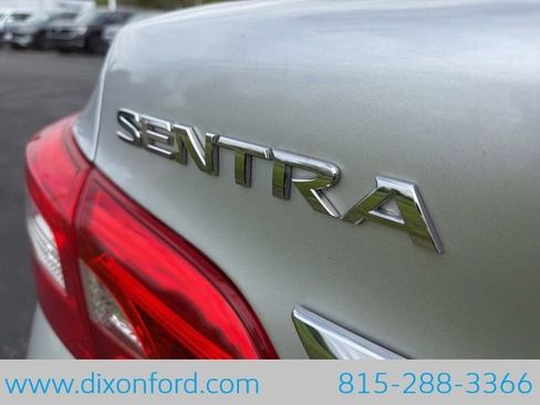 Used 2018 Nissan Sentra S FWD image 10