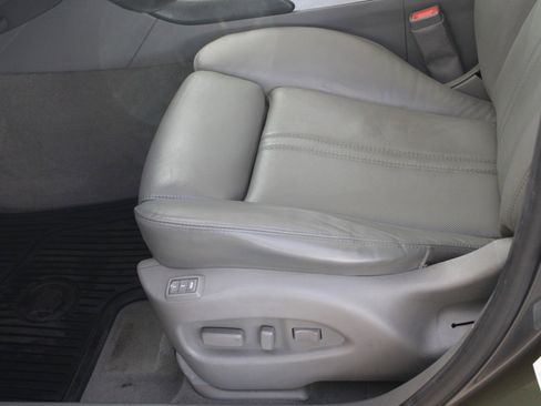 Used 2012 Cadillac SRX Performance image 16