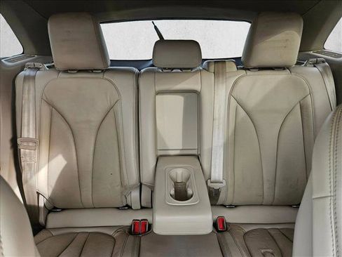 Used 2017 Lincoln MKC Select image 16