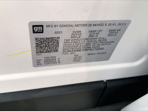 Used 2023 Chevrolet Equinox RS FWD image 31