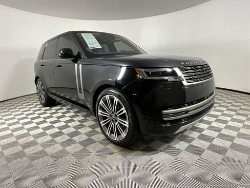 Certified 2023 Land Rover Range Rover SE image 6