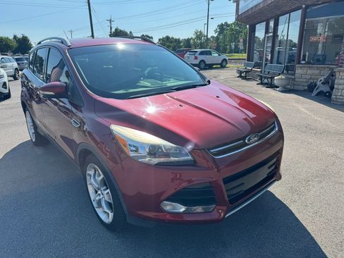 Used 2014 Ford Escape Titanium w/ Equipment Group 401A FWD image 18