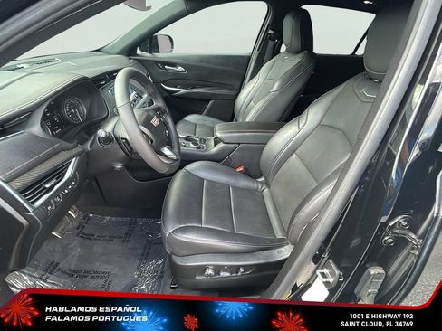 Used 2022 Cadillac XT4 Sport AWD/4WD image 12