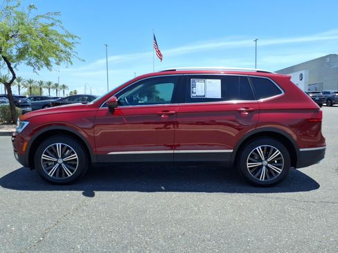 Used 2019 Volkswagen Tiguan SEL FWD image 4