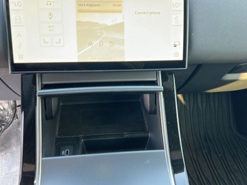 Used 2024 Land Rover Range Rover Velar Dynamic SE image 29