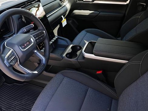 New 2026 GMC Terrain Elevation w/ Black Edition image 8