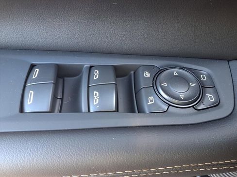 New 2026 GMC Yukon XL Elevation w/ Elevation Premium Package image 11